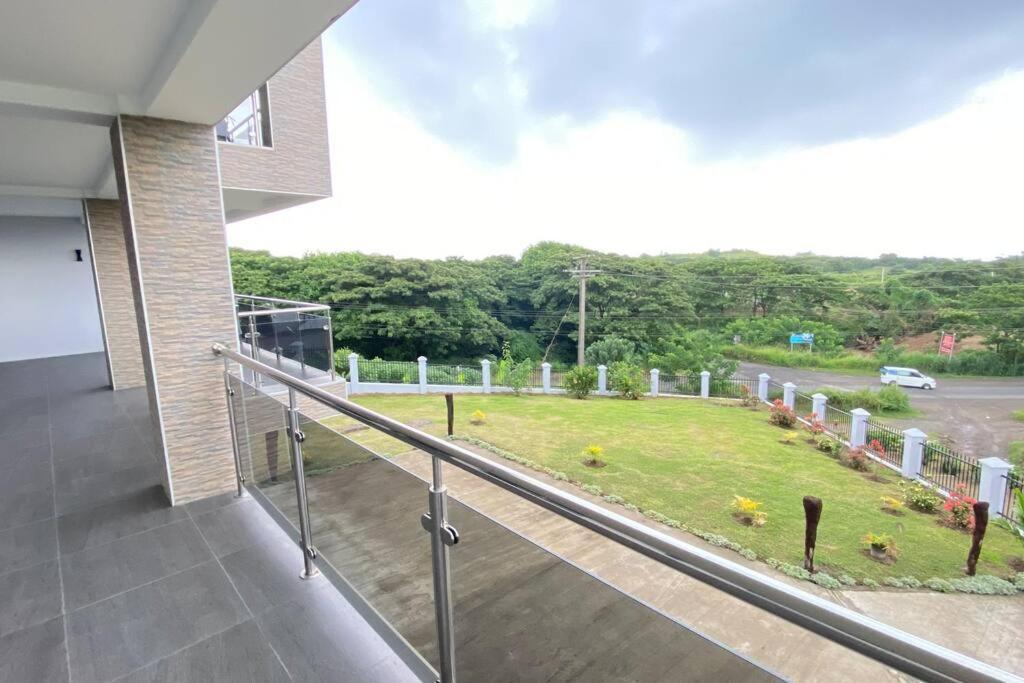 לאוטוקה Lovely 4-Bedroom Holiday Home With Free Parking. מראה חיצוני תמונה